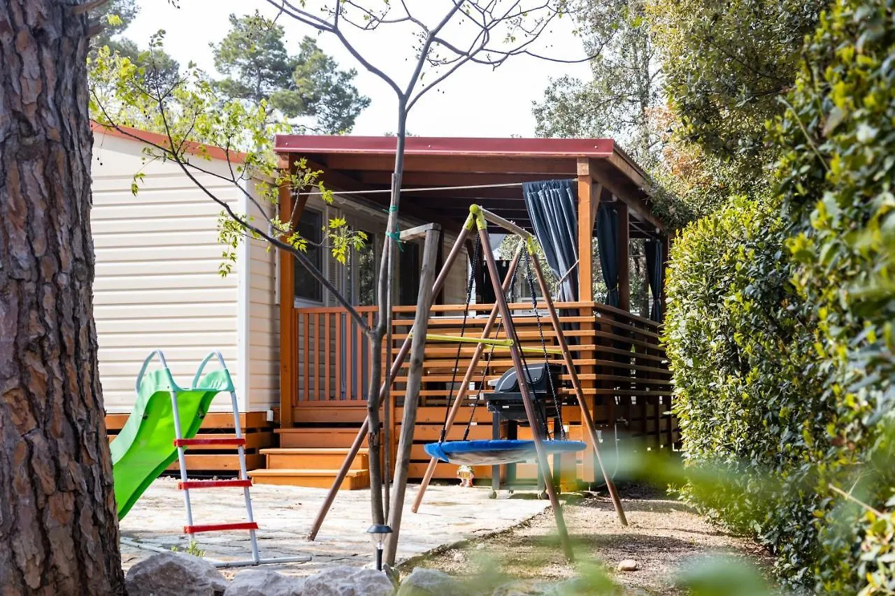 Park za odmor Mobile Homes 'Jakov', Camp Soline